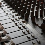 creare-una-radio-per-mixare-musica-in-diretta-L-04es6C